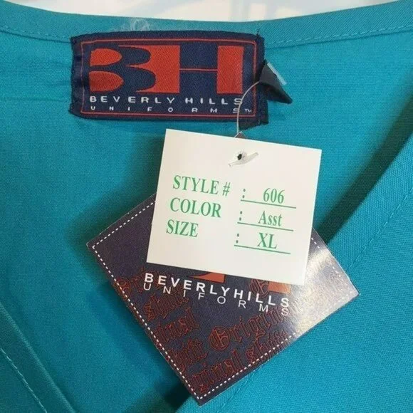 NWT Beverly Hills Uniforms Scrubs Top XL X Large - Picture 4 of 5